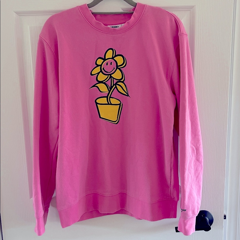 BSR by Samii Ryan Smiley Womens Small Long Sleeve Crew Neckline Pink Sweater 🙂